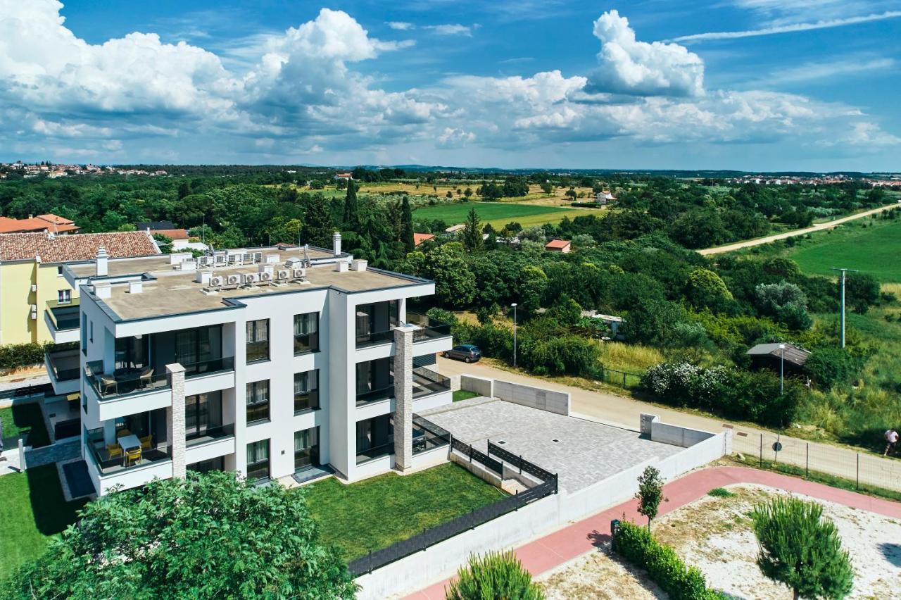 Apartments San Maris Umag Exterior foto